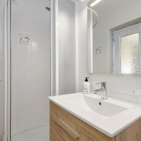 La Perla Great Seaview - Building Fabiola 1 Apartment *